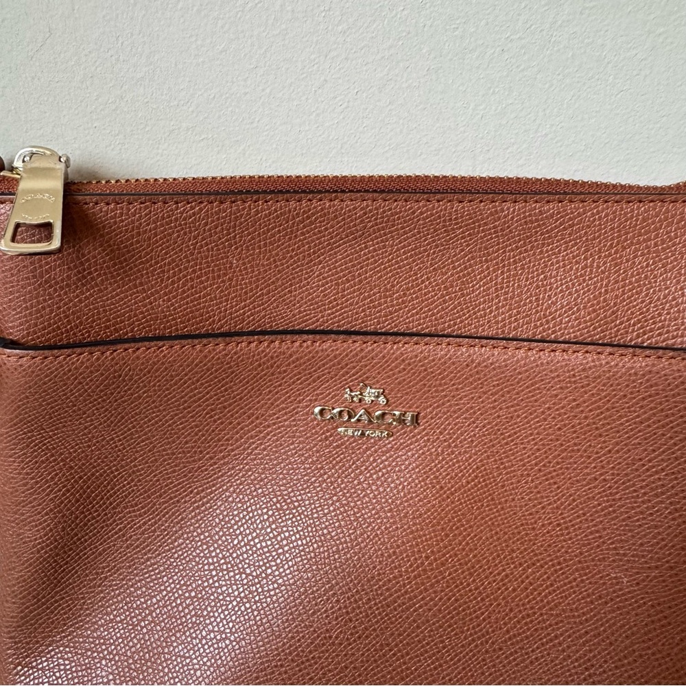 Coach 2014 Swingpack North South Crossbody Leather Bag - Picture 6 of 8
